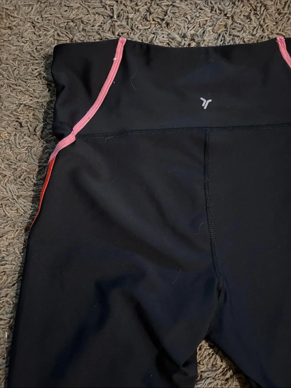 Old Navy Girls Black High-Rise Active Leggings with Pink Accent